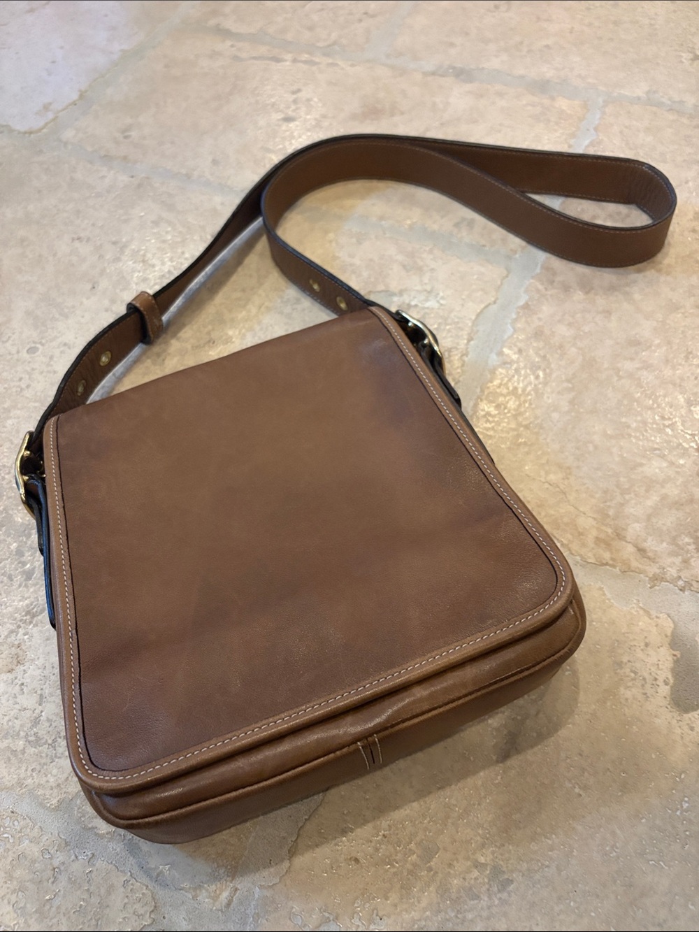 Coach Tan Leather Crossbody Bag with Gold Hardware - Picture 2 of 5